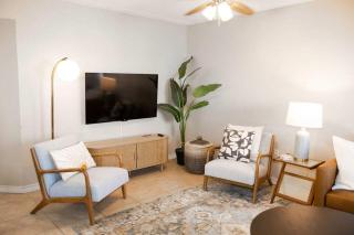 2 Bed 2 Bath 1st Floor Condo w Pool By Beach - 4