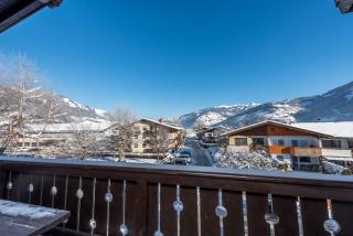 Haus Sonas - Apt with Bedroom & Loft sleeping area - Zell am See - 8