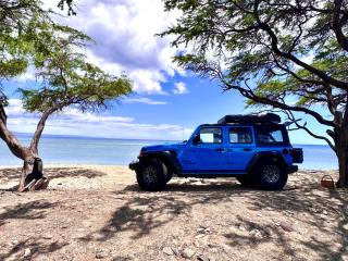 Embark on a journey through Maui with Aloha Glamp's jeep and rooftop tent allows you to discover diverse campgrounds, unveiling the island's beauty from unique perspectives each day - Haiku - 3