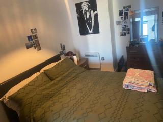 Modern One Bedroom Apartment in Leeds City Centre - 2
