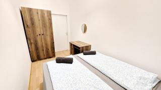Spacious Rooms - 15 Min from Airport & City Center, 5 Min from Vienna Main-Bus Station EZ 12 - Vienne - 5