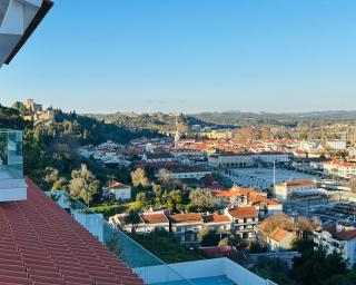 Vila Pombal Tomar - Luxury Apartment with private pool and Castle View - Tomar - 9