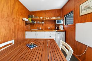 Onaeros Cute Little Cottages - Taranaki Retreat - Waitara - 5