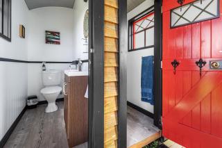 Onaeros Cute Little Cottages - Taranaki Retreat - 1