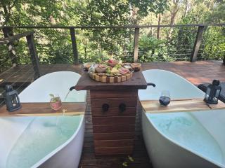 Romantic Getaway - 2 luxe outdoor baths - Mount Macedon - 5