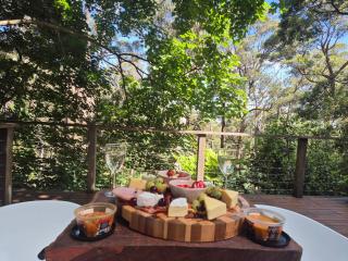 Romantic Getaway - 2 luxe outdoor baths - Mount Macedon - 7