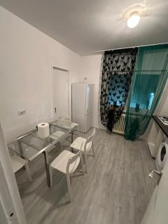 New 77 green apartment - 4