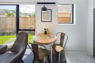 Your Home for Night or a Month - Lower Hutt - 3