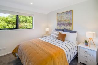 It's Gettin' HUT in Here - Lower Hutt - 7