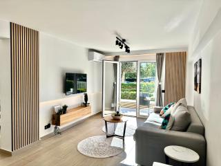 Sunny Escape in Glyfada 2 BD - Athens - 9