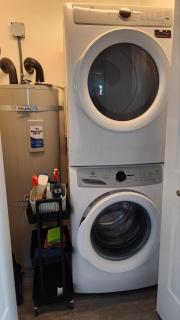 Modern Furnished Retreat - 9