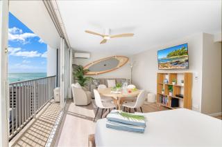 Stylish Studio with Great Ocean Views & Near Beach! - Honolulu - 3