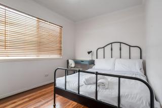 Tranquil 3 Bedroom Modern Style House in Sunnybank - Brisbane - 5