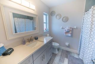 Coastal Charm, Heated Pool & Lanai - Cape Coral - 5