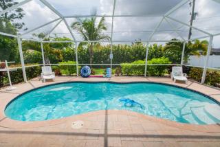 Coastal Charm, Heated Pool & Lanai - 9