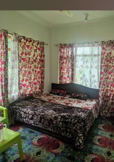 Derban Guest House - Srinagar - 8