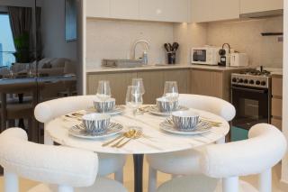 Prime Downtown Location 2BR Apt Burj Royale - Dubai - 7