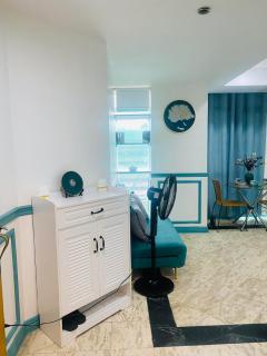 Sea View Condo - Manila - 6