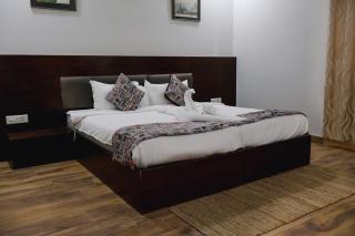 HHW Hotel- Agra - Agra - 9