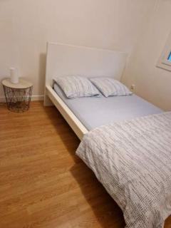 Bien E Proche Lyon St Exupery St Quentin Fallavier Village de marques - 2