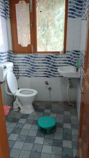 Paramount Homestay - Brāhmaur - 8