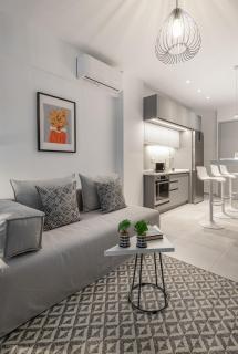 Innovative trendy Ladadika studio - Tessalónica - 8