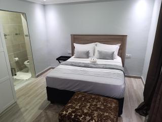 Serene Cottage - Francistown - 7