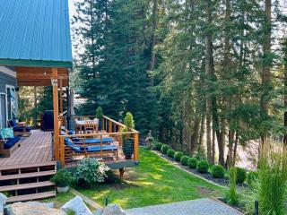 Riverfront Chalet Near Skiing, Lakes, Mtns & Leavenworth - Leavenworth - 9