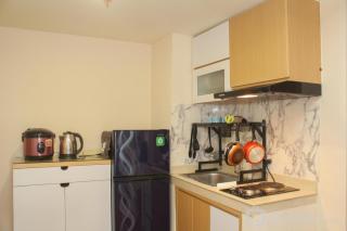 Comfort and Nice 2BR at Meikarta Apartment By Travelio - Bekasi - 8