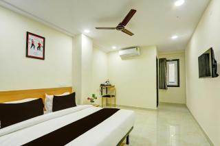 Super Townhouse La Vista Inn Grand Hotel - Upal - 2