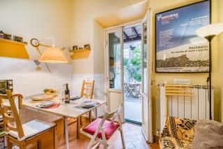 Florence Center Apt Private Garden - Happy Rentals - Florencia - 9