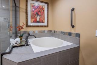 Suncadia Trailhead 1 Pet Friendly Condo 102 - Cle Elum - 2