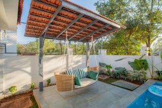 ELIVAAS Villa Paraiso 4 BHK with Pool & Bar - 3