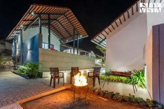 StayVista at Ekan with Sea views, Pool, WiFi - Alībāg - 8