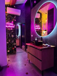 L’arène des plaisirs - love room - Nîmes - 8