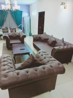 Elegant 3 Bed DD Apartment in Gulshan-e-Iqbal Fully Furnished - Karachi - 7