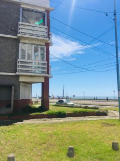 Frente a la Playa con parrilla - Mar del Plata - 8