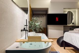 The 2BDR Placid Pod w Jacuzzi 5min to CAI Airport - Cairo - 0