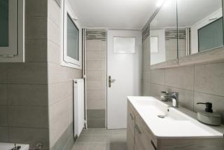 Spacious apartment at Exarchia - Athens - 3