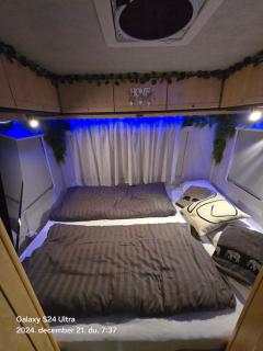 Autocaravan,camper,campervan,motorhome,not driveable,only habitable - Los Cristianos - 6