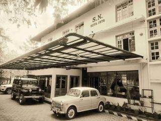 Hotel SN - Munnar - 7