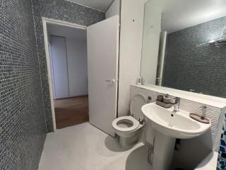 Stunning Soho Apartment with View - London - 3