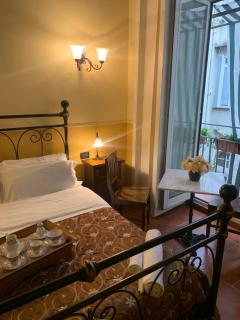 Hotel PIGNATELLI Napoli - Naples - 2