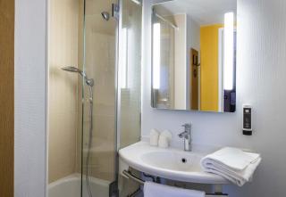 B&B HOTEL Perpignan Sud Porte d'Espagne - Perpiñán - 7
