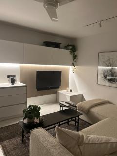 Parkhurst Luxury Design Cottage - 5