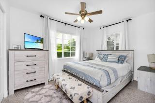 Renovated 2BR Home - Hot Tub, Gym & Beach Nearby - West Palm Beach - 8