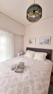 Mata's Athenian Mosaic - super central city stay - 1