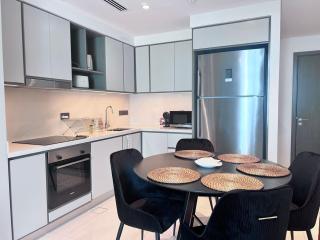 A Luxurious 2 Bedroom Emaar Beachfront Apartment in Palm Jumeirah - 4