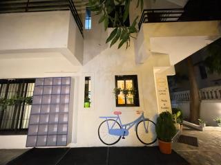 HOSHTEL99 - LUX - Stay, Cowork and Cafe - Luxurious Bungalow - Pune - 2