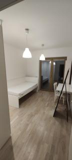 Noclegi Wiskitki i Żyrardów - 0